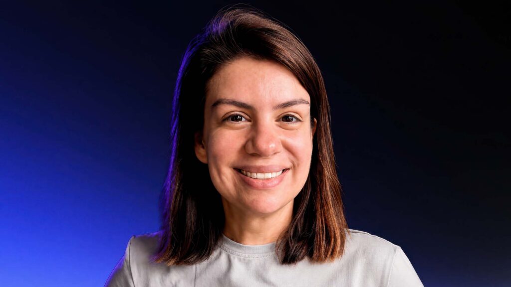Gabriela Vargas, CX Changemaker, addresses the camera